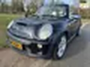 Mini Cooper S Mini Cabrio 1.6 170PK en bomvol luxe