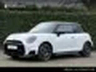 MINI Cooper SE John Cooper Works Panorama 18