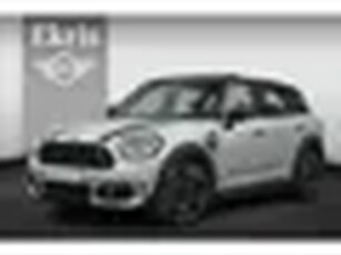 Mini Countryman Cooper SE ALL4 John Cooper Works / Panoramadak / 19'' LM Velgen / Head- Up Display