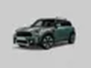 MINI Countryman Cooper Serious Business Leder Yours Trim Panorama Camera All4 exterior styl