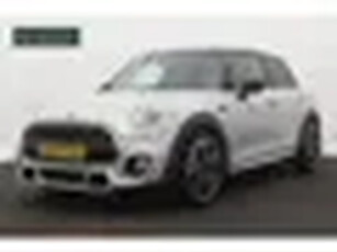 Mini Mini 1.5 Cooper Business JCW (NL-auto, Dealer onderH, Navi, Airco, Cruise Control, Etc)