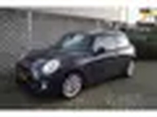 Mini Mini 2.0 Cooper S Chili 192 PK 3 DRS Leder Sportst Stoelverw Panodak Clima Harman Kardon Sound Keyless Entry LED Kopl LMV.