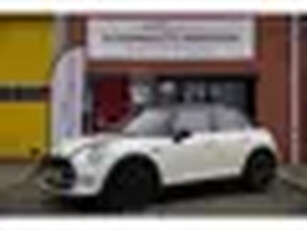 MINI Mini 5 deurs 1.5 Cooper Business / Automaat / JCW / Sportstoel / PDC / Navi / Cruise