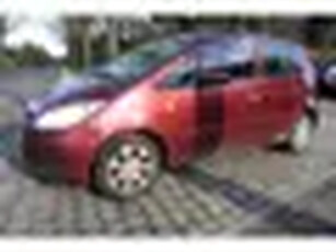 Mitsubishi Colt 1.3 Invite 5 drs apk 3-7-2025 airco 288 dkm