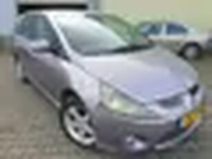 Mitsubishi Grandis 2.4-16V Intense