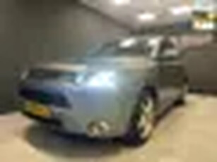 Mitsubishi Outlander 2.0 PHEV Instyle Camera Sandstone lederen bekleding NAVI OPENDAK 32 km volledig