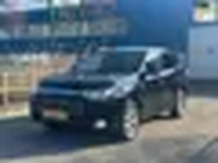 Mitsubishi Outlander 2.0 PHEV Instyle Clima! NAVI! opendak! Camera! NAP! APK!