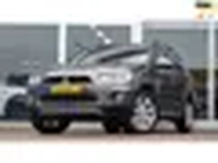 Mitsubishi Outlander 2.0i 16V Edition Two A/T 2e Eigenaar-Camera-Navigatie-Mooi!