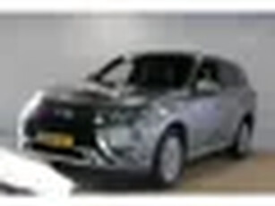 Mitsubishi Outlander 2.4 PHEV Instyle Schuif- opendak Cruise Adaptief 360 Camera