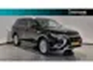 Mitsubishi Outlander 2.4 PHEV Intense+ Afneembare Trekhaak Schuifdak