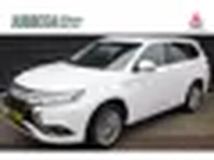 Mitsubishi Outlander 2.4 PHEV Intense LED, Stopcontact aan boord, dealer o.h.