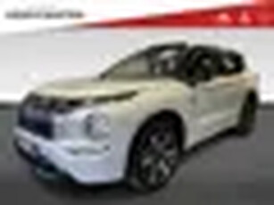 Mitsubishi Outlander 2.4 PHEV Pure (bj 2025, automaat)