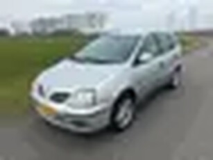 Nissan Almera Tino 1.8 Visia AIRCO ! (bj 2004)