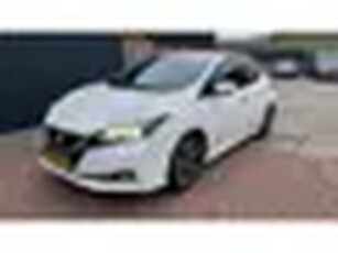 Nissan Leaf NISMO Pack N-Connecta 40 kWh 280 km. actieradius Accu 88% Navigatie Stoelverwarm