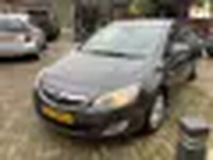 Opel Astra 1.4 Cosmo NIEUWE APK 1-2026 KETING HOORBAAR