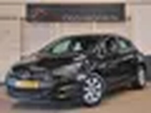 Opel Astra 1.4 Edition + NAVI !! (bj 2015)