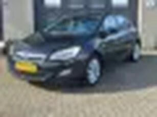 Opel Astra 1.4 Turbo Sport+ / Navi / 18' velgen / PDC / 1Jaar APK