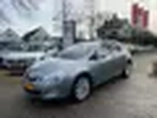 OPEL ASTRA 1.6 COSMO AUTOMAAT / NAVI / CRUISE CTR. / AFN. TREKHAAK