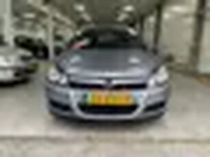 Opel Astra 1.6 Essentia