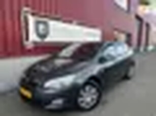 Opel Astra Sports Tourer 1.4 Business Edition // Navi // Trk.hk // Airco // 165 DKM NAP