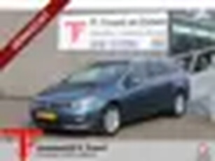 Opel Astra Sports Tourer 1.4 Turbo Blitz Navigatie/Parkeersensoren/Cruise control/Airco/Bluetooth/Sp