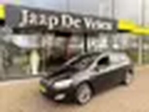 Opel Astra Sports Tourer 1.4 Turbo Sport