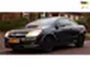 Opel Astra TwinTop 1.6 T Temptation LEDEREN BEKLEDING, CRUISE CONTROL EN MEER!