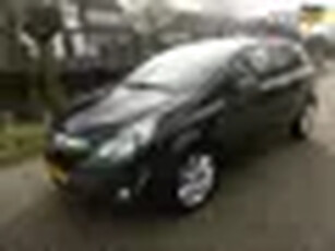 Opel Corsa 1.2-16V BlitZ 86pk 5-deurs Clima Cruise Navi Zuinig