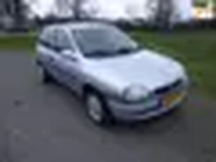 Opel Corsa 1.2i-16V Strada Cool