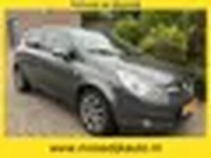 Opel Corsa 1.4-16V '111' Edition Airco/ Orig NL auto/ 5 drs/ Navigatie/ Lm. Velgen/ met NAP/ Nw-APK/