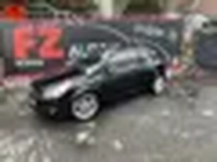 Opel Corsa 1.4-16V Color Edition Trekhaak Airco L.M. Velgen