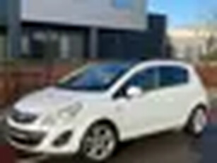 Opel Corsa 1.4-16V Cosmo Navi Panoramadak Cruise/control Stoel-Stuur/Vrw Pakeersensor