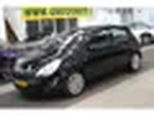 Opel Corsa 1.4-16V Edition Airco, Navi, Trekhaak, Stuurbekrachtiging