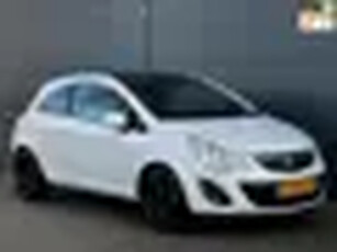 Opel Corsa 1.4-16V Edition SPORT AIRCO NAVI PDC