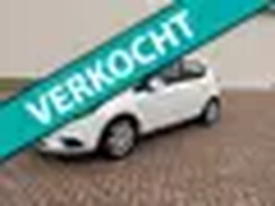 Opel Corsa Business+ navi 2015 NL auto