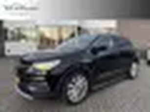 Opel Grandland X 1.2 Turbo Business Executive