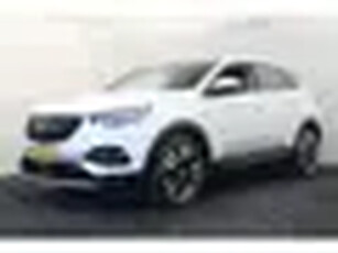 Opel Grandland X 1.2 Turbo Business Executive trekhaak half leer navi