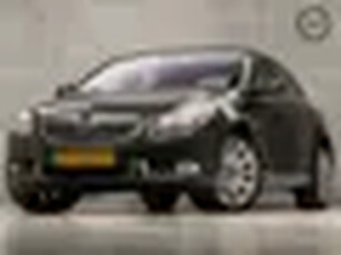 Opel Insignia 1.8 Cosmo (YOUNGTIMER, NAVIGATIE, NAP, CLIMATE, STOELVERWARMING, LEDEREN SPORTSTOELEN,