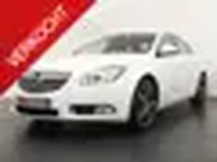 Opel Insignia 5drs 2.0 T Edition 4x4 220PK NavigatieCruise controle Airco