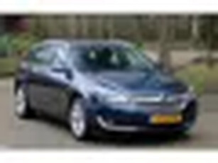 Opel Insignia Sports Tourer 1.4 T EcoFLEX Edition 2014 Navi Achteruitkijkcamera