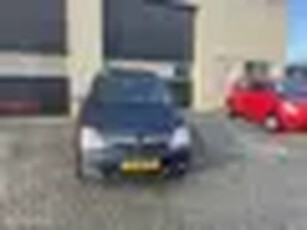 Opel Meriva 1.4-16V Cosmo