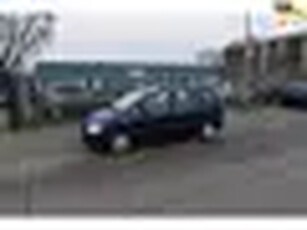 Opel Zafira 1.8-16V Comfort