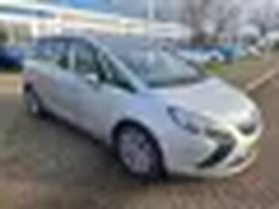 Opel Zafira Tourer 1.4 Business+ 5P Panorama/trekhaak/navi/PDC v+a/enz.....