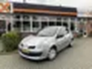 Renault Clio 1.2-16V Expression