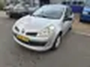 Renault Clio 1.2-16V Expression Airco 5drs Apk 10-25