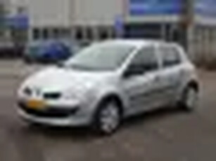 Renault Clio 1.2-16V Special Line Airco