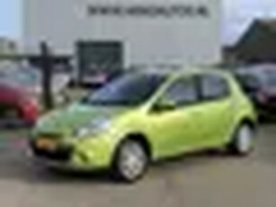 Renault Clio 1.2 Dynamique 5-DEURS, AIRCO(CLIMA), CRUISE CONTROL, 4X NIEUWE ALL SEASON BANDEN, APK T