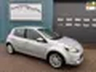 Renault Clio 1.2 TCe Dynamique 5-deurs Clima Navi Cruise 16``Lm velgen Trekhaak NL auto Nap Apk 24-0