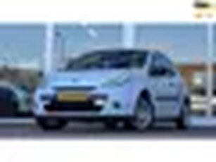 Renault Clio 1.2i Acces Airco Bluetooth Nieuwe Allseason Banden LM velgen