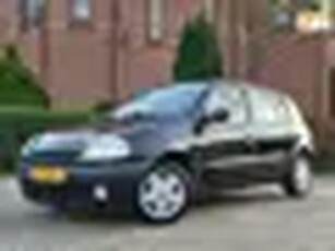 Renault Clio 1.4-16V RT (bj 2000)